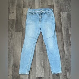 Old Navy Rockstar Super Skinny High Rise Jeans